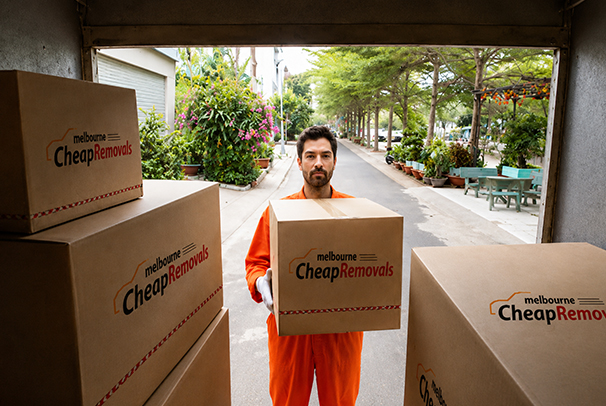 Moving Service Image
