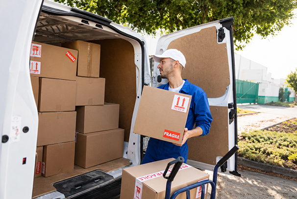 Moving Service Image